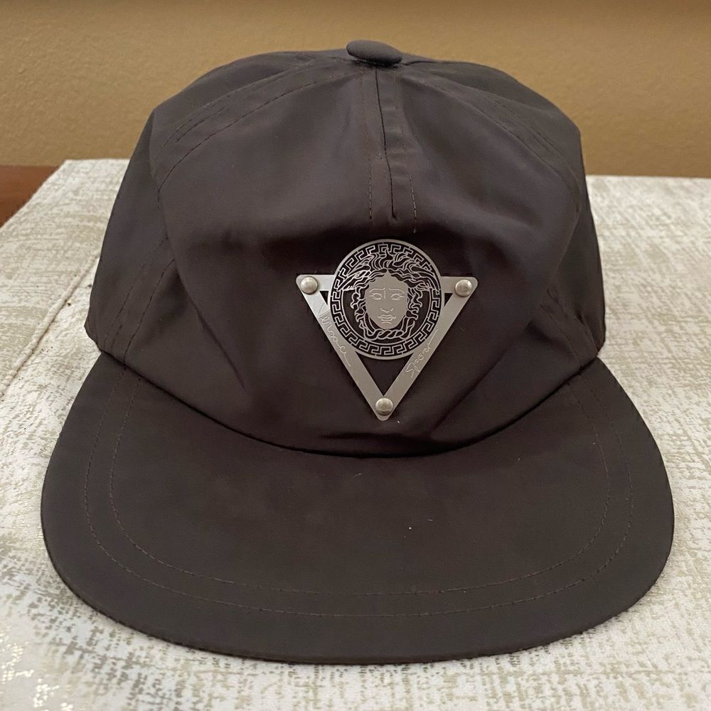 Versace Sport Chocolate Brown Medusa Logo Flat Bill Hat. Size Large. EUC!